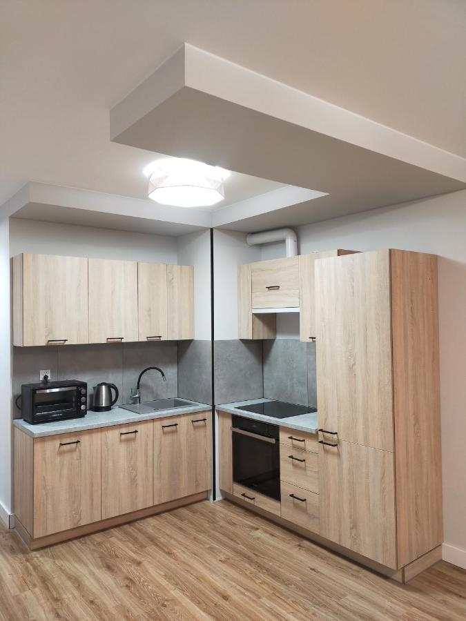 Fajny Apartament Z Parkingiem, Obok Metra. Warszawa Exteriör bild
