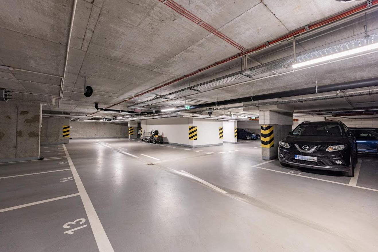 Fajny Apartament Z Parkingiem, Obok Metra. Warszawa Exteriör bild